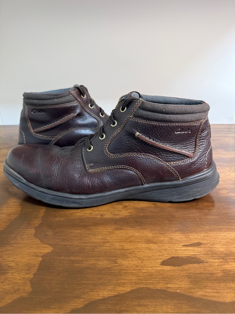 Clarks Men’s 13 Brown Leather Chukka Boots